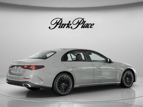 New 2026 Mercedes-Benz E 350 Sedan image 22