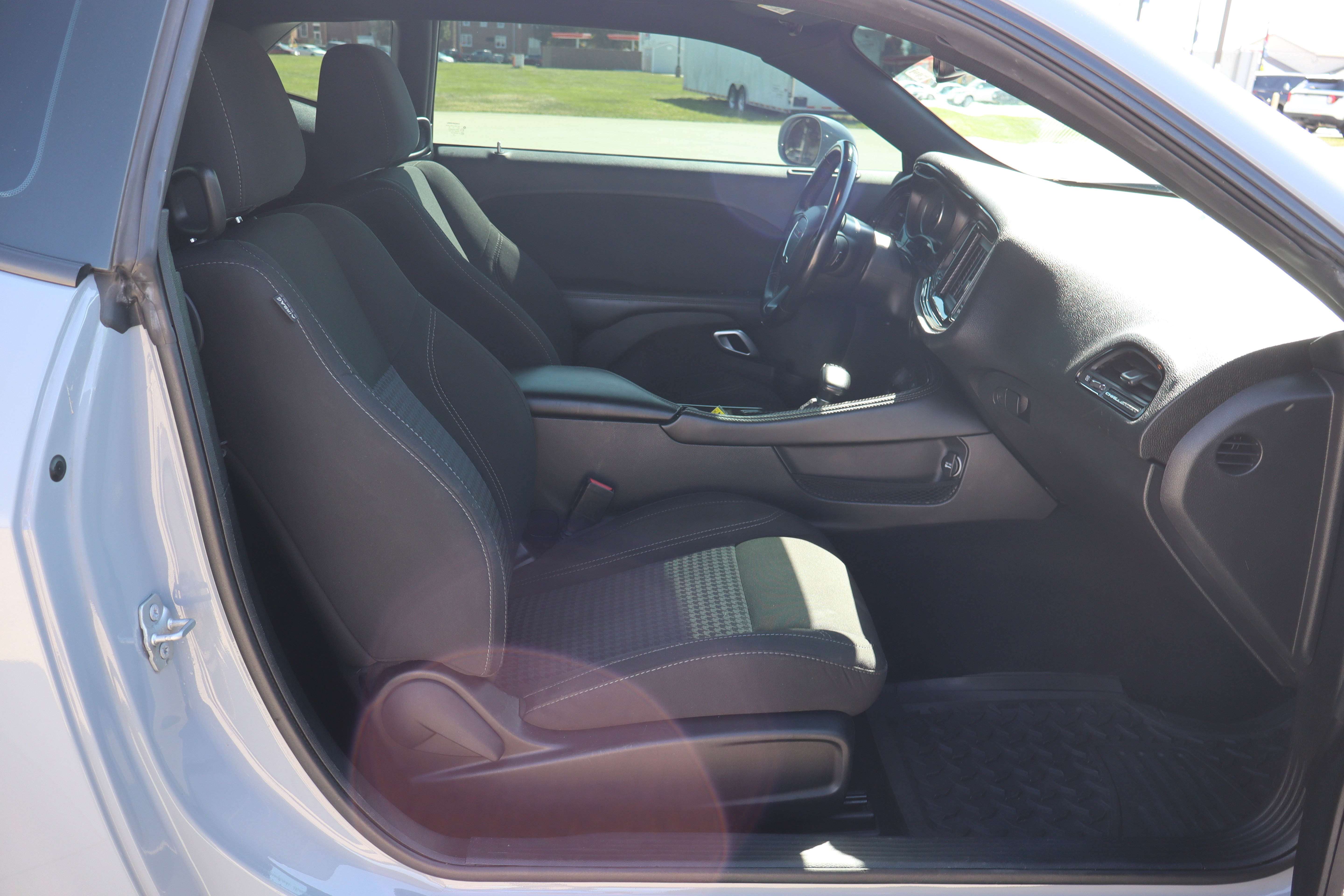 Used 2022 Dodge Challenger SXT w/ Cold Weather Group AWD/4WD image 12