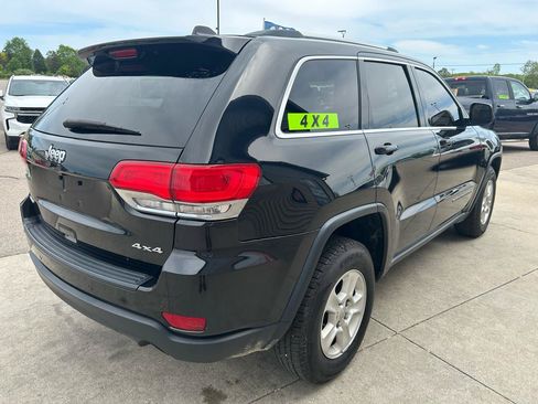 Used 2018 Jeep Grand Cherokee Laredo AWD/4WD image 5