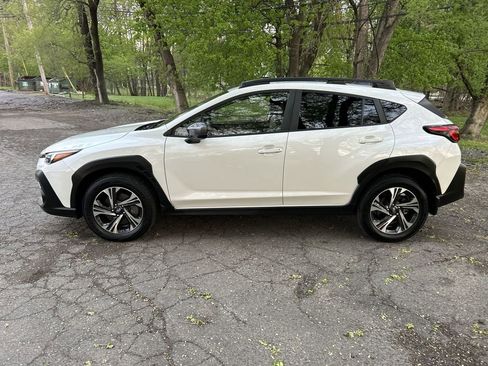 Certified 2024 Subaru Crosstrek 2.0i Premium image 5