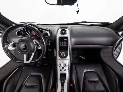 Used 2012 McLaren MP4-12C Coupe image 31