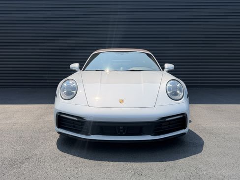 Certified 2024 Porsche 911 Targa 4S AWD/4WD image 10