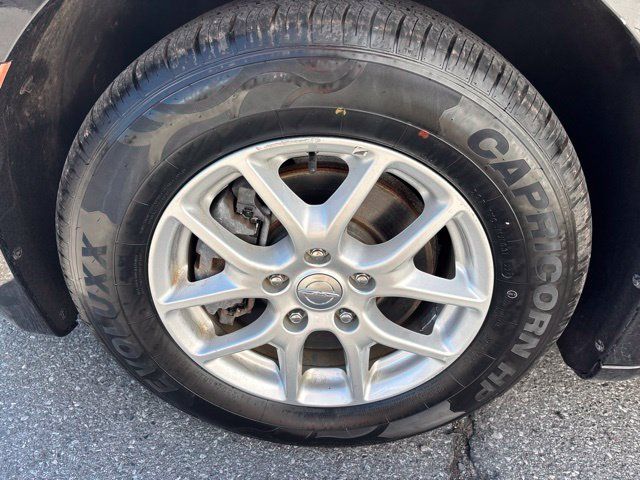 Used 2019 Chrysler Pacifica Touring FWD image 19
