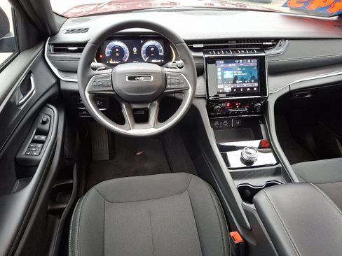 Certified 2024 Jeep Grand Cherokee L Laredo w/ Luxury Tech Group I image 13