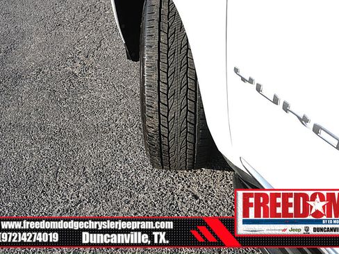 Used 2026 GMC Yukon XL Elevation w/ Elevation Premium Package AWD/4WD image 46