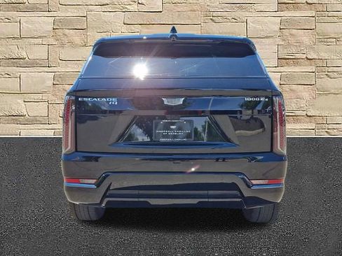 Certified 2026 Cadillac Escalade IQ Sport 2 AWD/4WD image 3