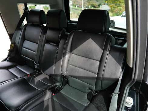 Used 2004 Land Rover Discovery SE image 44