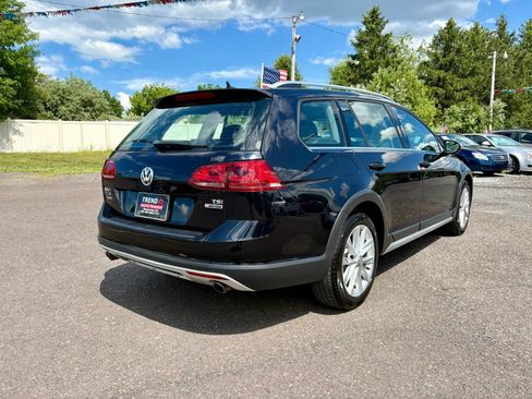 Used 2017 Volkswagen Golf Alltrack S AWD/4WD image 5