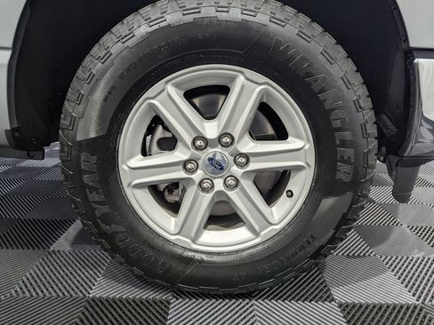Used 2025 Ford F150 XLT w/ Equipment Group 301A Standard AWD/4WD image 6