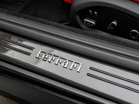 Used 2018 Ferrari GTC4Lusso image 45