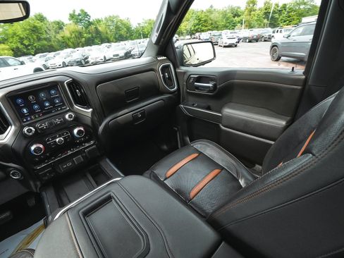 Used 2022 GMC Sierra 1500 AT4 w/ AT4 Premium Package AWD/4WD image 49