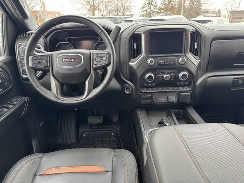 Used 2023 GMC Sierra 2500 AT4 w/ AT4 Premium Plus Package image 10