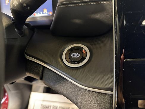 Used 2024 Jeep Grand Cherokee L Altitude image 29