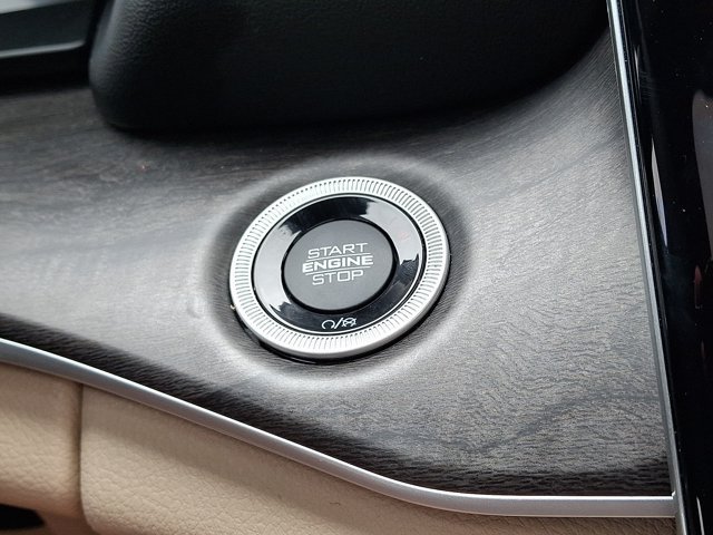 Certified 2024 Jeep Grand Cherokee Limited AWD/4WD image 29