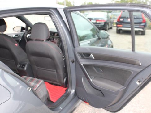 Used 2019 Volkswagen GTI Rabbit Edition image 20