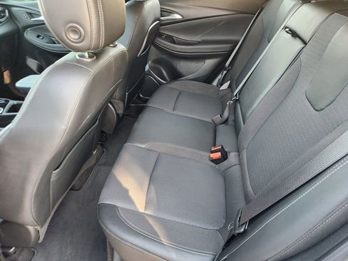 Used 2022 Buick Encore GX Select image 29