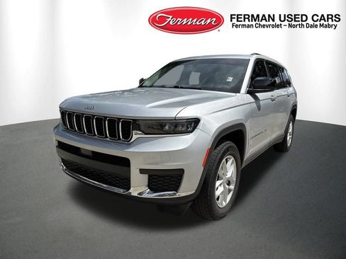 Used 2023 Jeep Grand Cherokee L Laredo RWD image 5