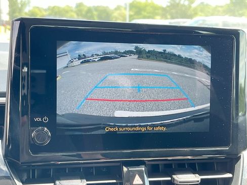 Used 2026 Toyota Corolla LE FWD image 6