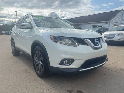 Used 2016 Nissan Rogue SL w/ SL Premium Package