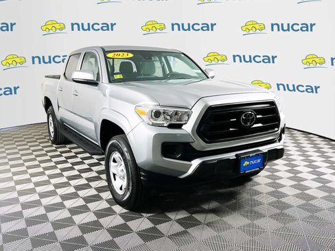 Used 2023 Toyota Tacoma SR AWD/4WD image 1