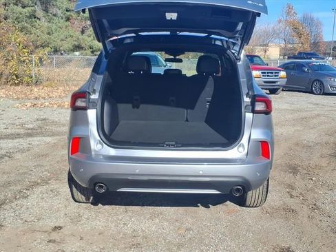 Certified 2023 Ford Escape ST-Line w/ Tech Pack #1 image 9