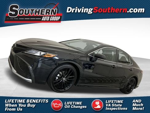 Used 2024 Toyota Camry XSE FWD image 1