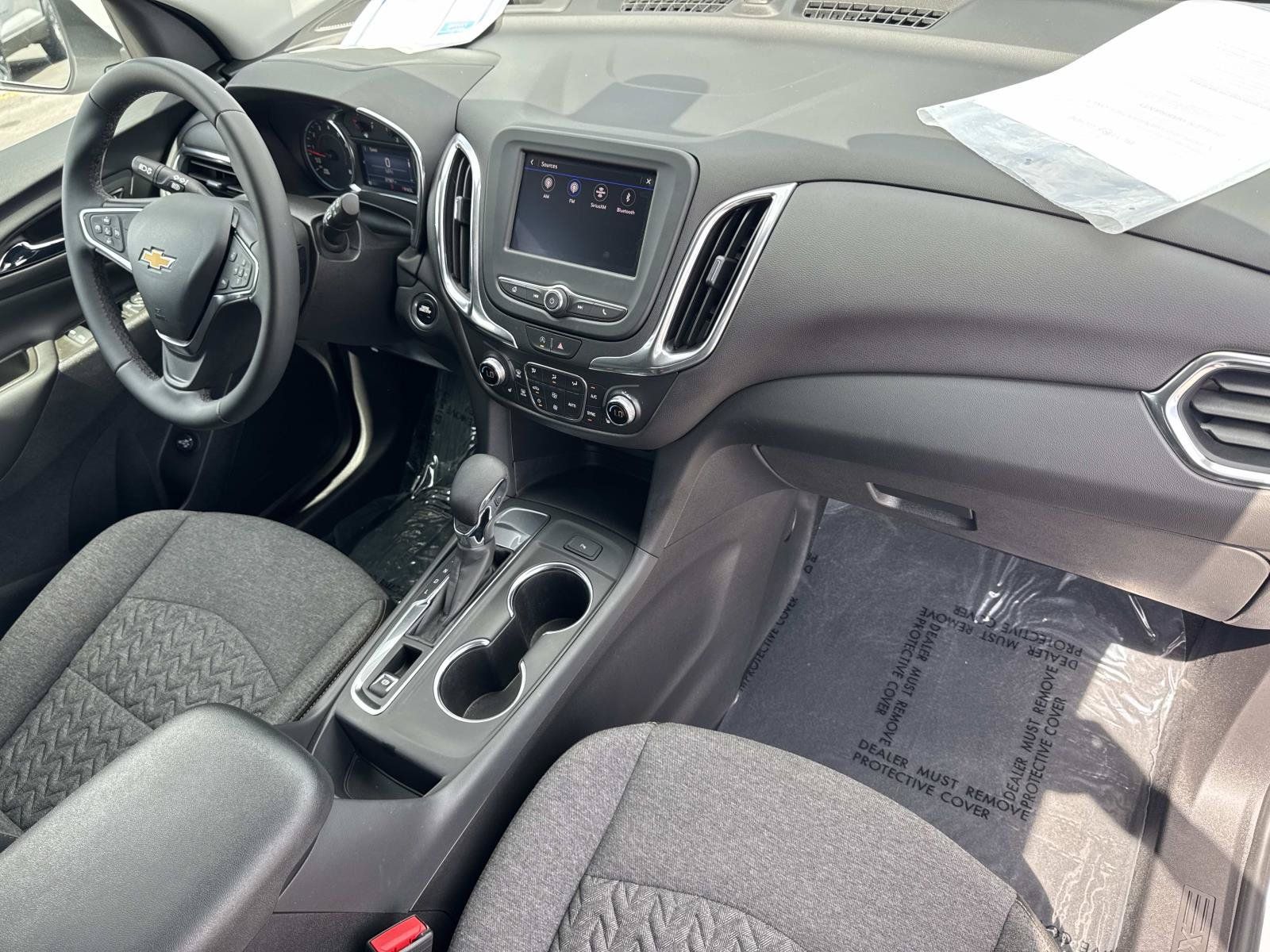 Used 2024 Chevrolet Equinox LT w/ LPO, Cargo Package FWD image 33