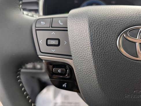 New 2026 Toyota Camry SE image 22