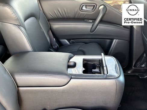 Certified 2024 Nissan Armada SL w/ Midnight Edition Package image 14