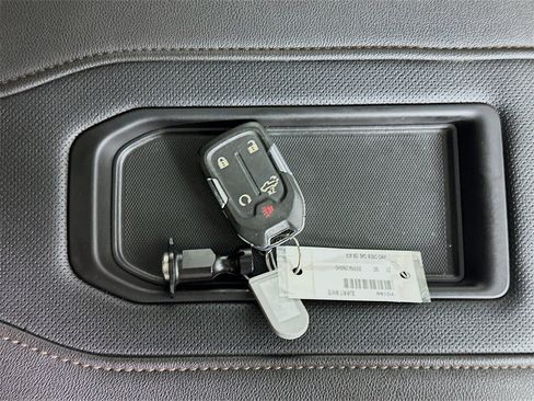 Used 2021 GMC Sierra 2500 AT4 w/ AT4 Premium Plus Package image 35