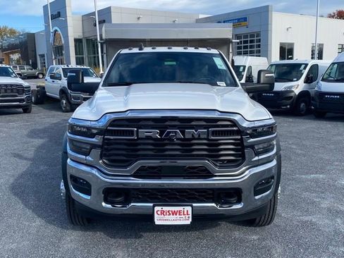 New 2026 RAM 5500 Tradesman w/ Chrome Appearance Group AWD/4WD image 10