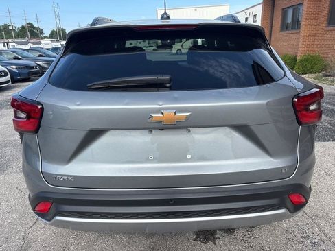 Used 2026 Chevrolet Trax LT w/ Driver Confidence Package FWD image 15