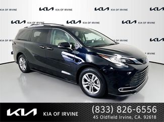 Used 2024 Toyota Sienna Limited FWD video 1