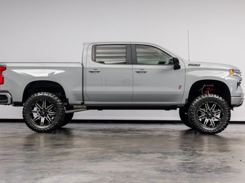 Used 2025 Chevrolet Silverado 1500 RST w/ Convenience Package II AWD/4WD image 25