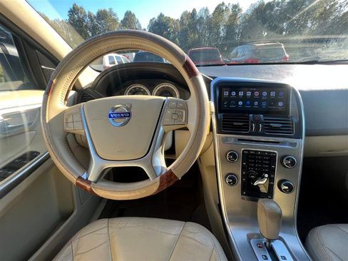 Used 2012 Volvo XC60 3.2 Platinum image 18