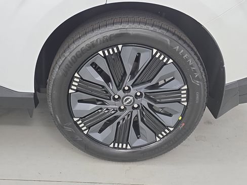 New 2026 Nissan Murano Platinum w/ Cargo Package AWD/4WD image 34