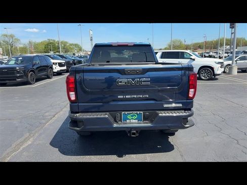 Used 2021 GMC Sierra 1500 Elevation w/ LPO, Elevation Black Package AWD/4WD image 7