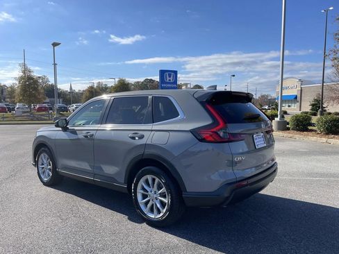 Used 2024 Honda CR-V EX image 5