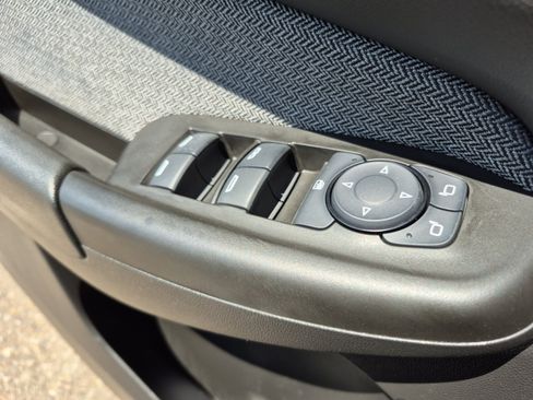 Used 2025 Chevrolet TrailBlazer LT w/ Convenience Package FWD image 15