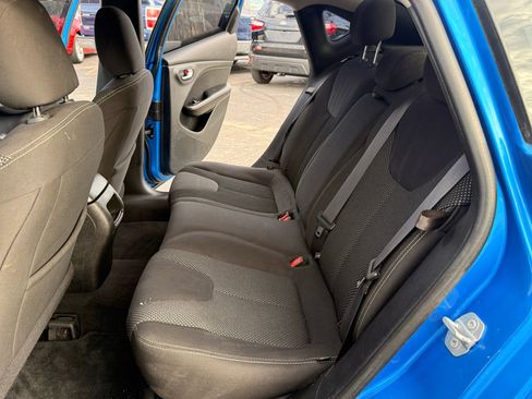 Used 2016 Dodge Dart SXT w/ Sun/Sound Group image 9