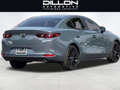 Certified 2022 MAZDA MAZDA3 s FWD image 4