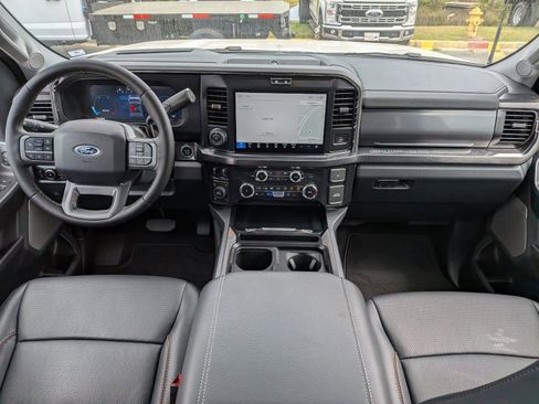 Certified 2026 Ford F250 Lariat w/ Black Appearance Package image 9