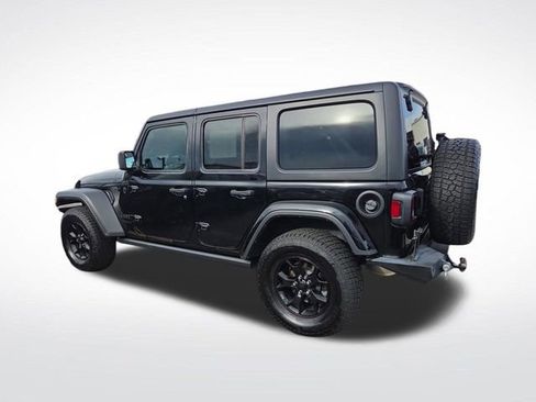 Used 2022 Jeep Wrangler Unlimited Sport image 3