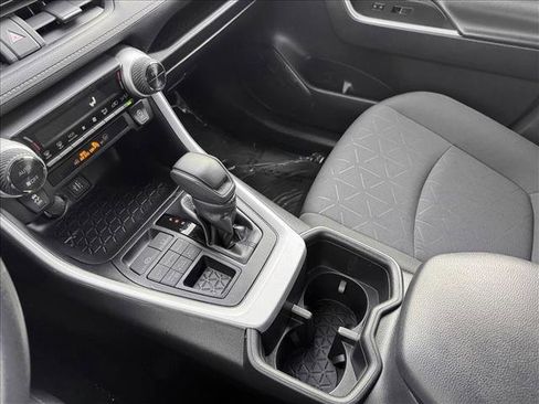Used 2024 Toyota RAV4 XLE image 16