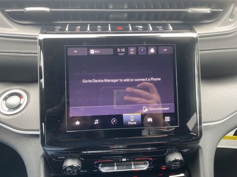 New 2025 Jeep Grand Cherokee Laredo X w/ Trailer Tow Package image 33