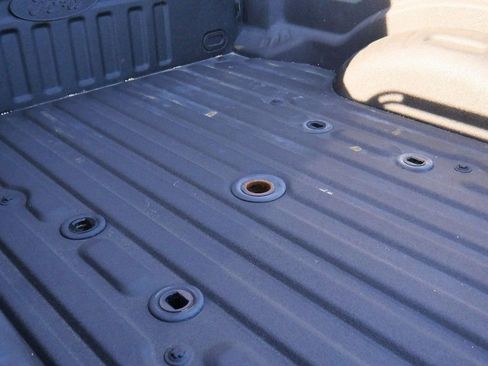 Used 2021 Ford F250 Lariat w/ Chrome Package image 24