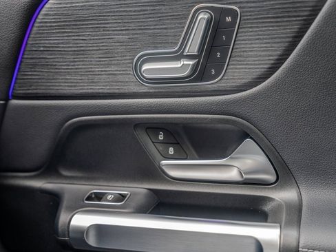 Used 2023 Mercedes-Benz EQB 350 4MATIC SUV w/ Pinnacle Package image 14