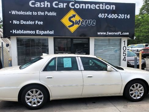 Used 2011 Cadillac DTS Premium FWD image 7
