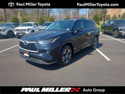 Certified 2024 Toyota Highlander XLE