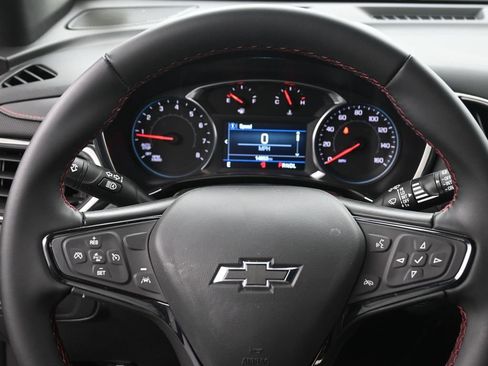 Used 2024 Chevrolet Equinox RS AWD/4WD image 9